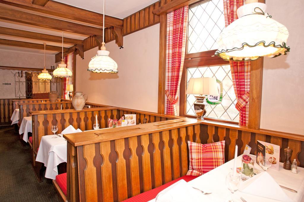 Hotel Mennicken Würselen Esterno foto